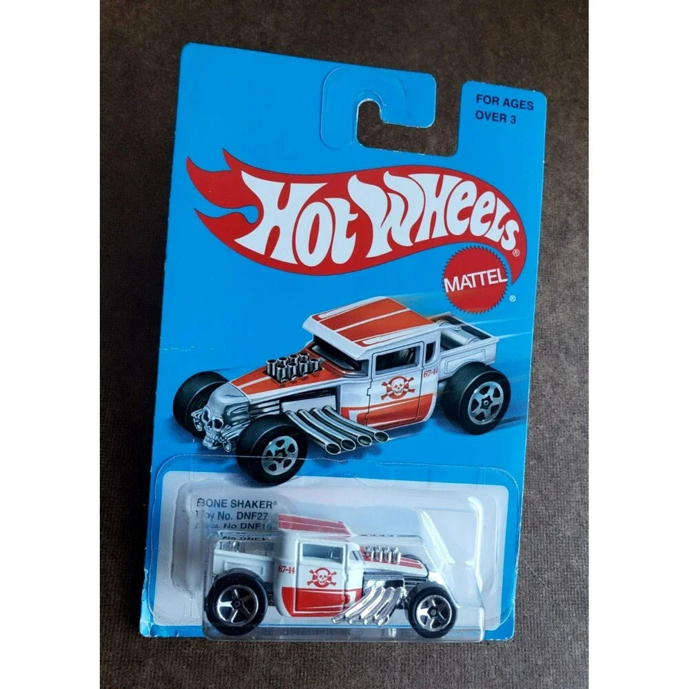 2016 Hot Wheels BONE SHAKER Matte White RETRO STYLE SERIES Toy #DNF27 1:64 5-SP